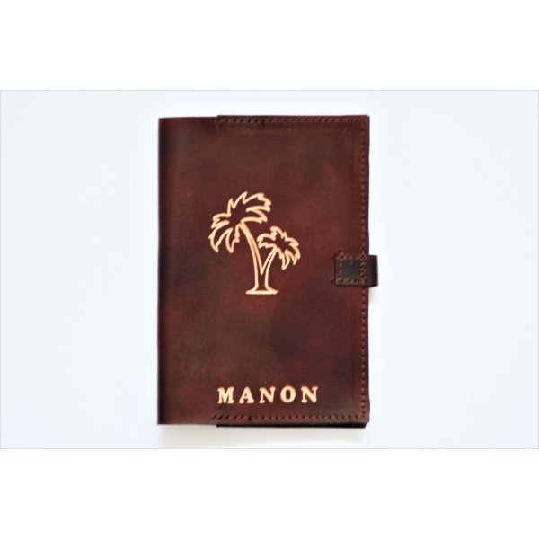 porte passeport personnalis&eacute;